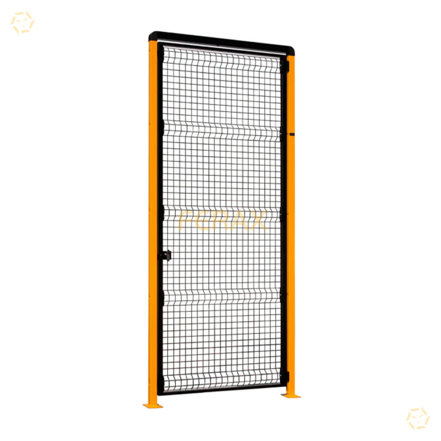Puerta batiente simple con dintel desmontable