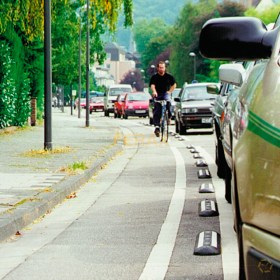 Segrega vías de carril bici consiguiendo una circulación más fluida y segura